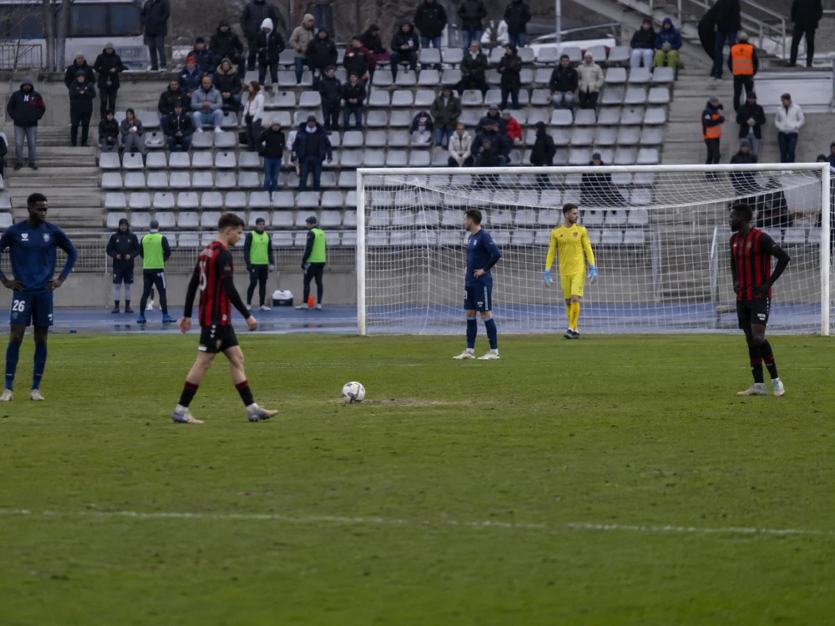 Paris FC malte ned Nice med 3-0