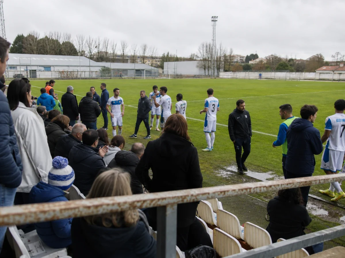 Auxerre fikk en brutal start med 2–5-tap i Lens