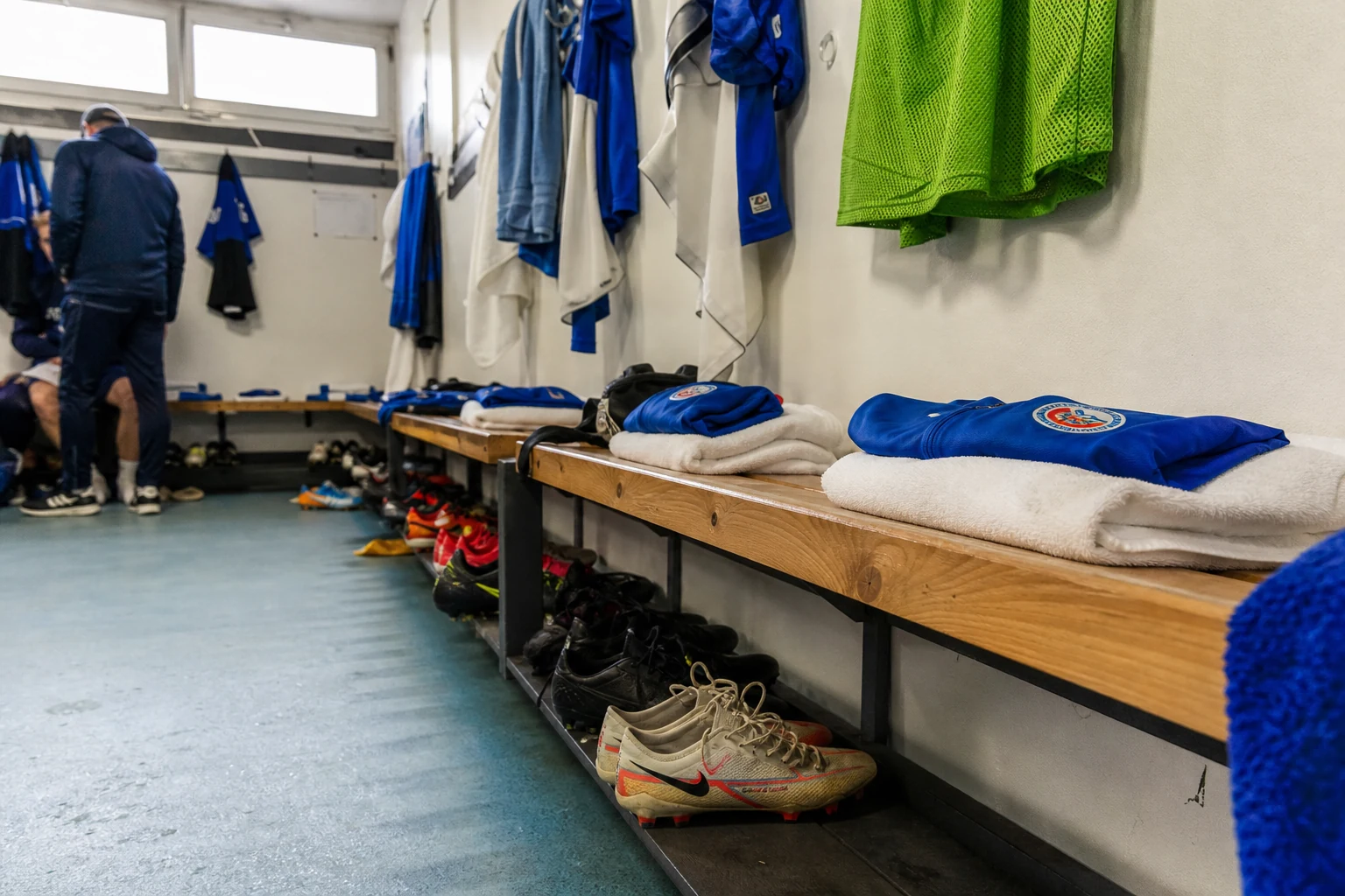 Yoni Gomis lånes ut til Beveren igjen